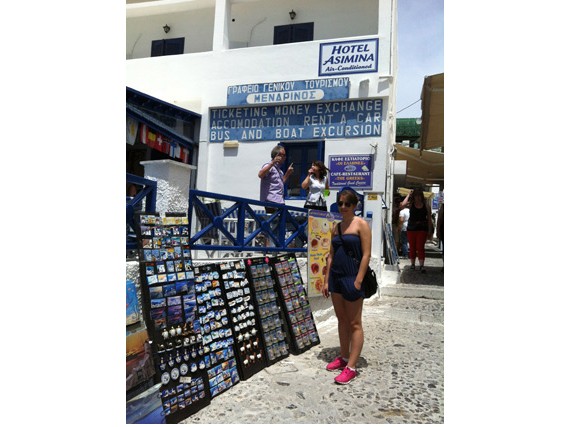 Sightseeing in Santorin Greece