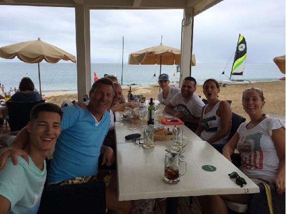 Mittags im Strand Restaurant Esquinzo