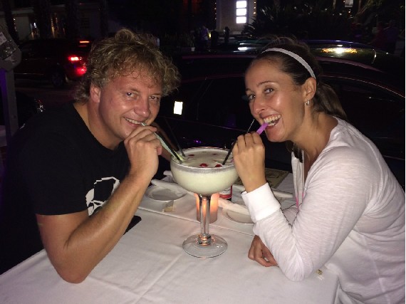Ein Cocktail am Ocean Drive