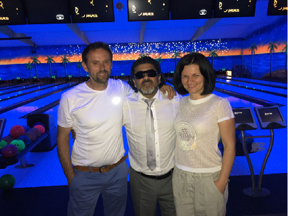 Bowling Cup Gäste Daniela und Thomas mit Diego Armando Maradona