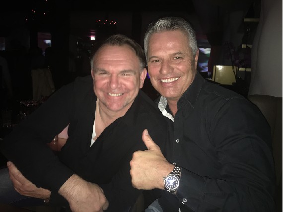 Jan Stecker & Andreas Böhle im Hugos beim Feiern
