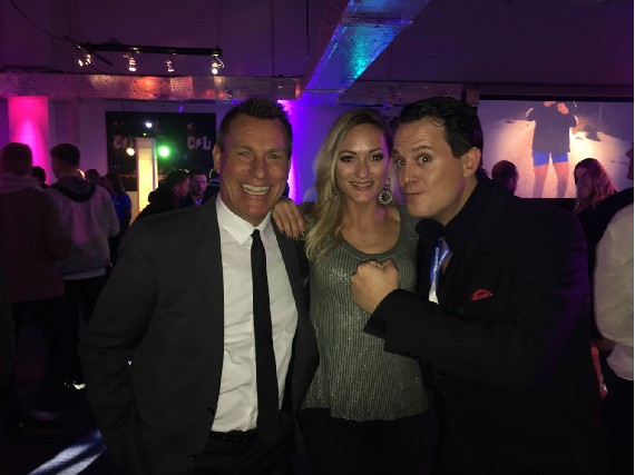 Gregor Glanz mit Frau und Schmidi