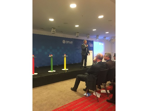 Moderation durch Stefan Schmidt am 19.04.2017 in Stuttgart