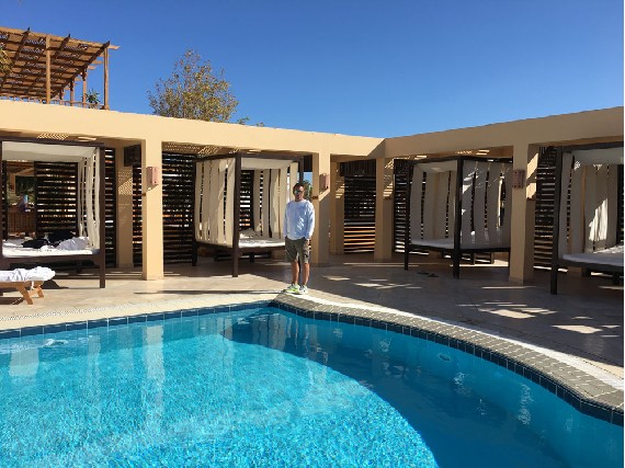 Wellness Pool zum auspannen