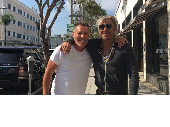 Mickey Rourke mit Schmidi in Beverly Hills
